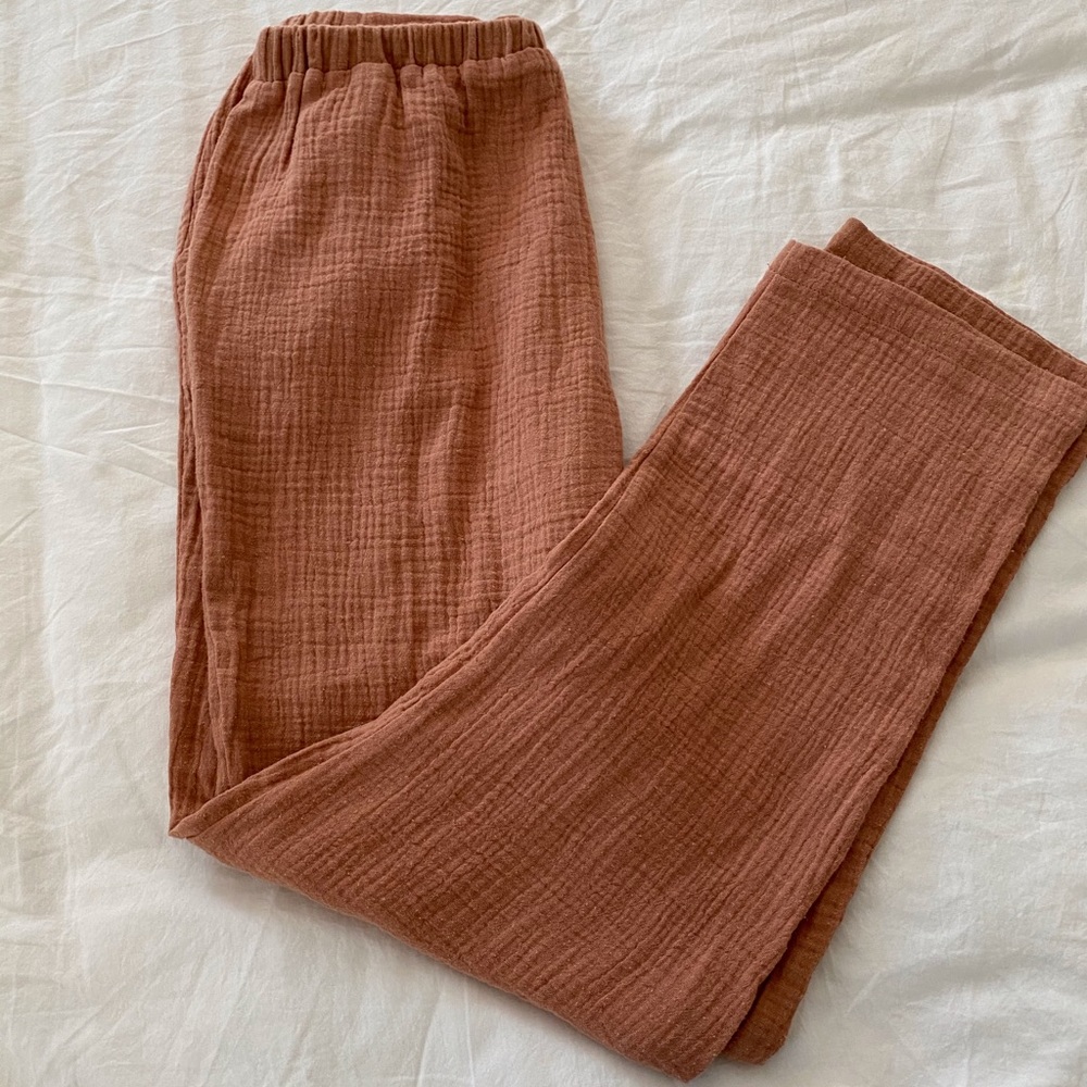 Pinkish-orange lulu pants